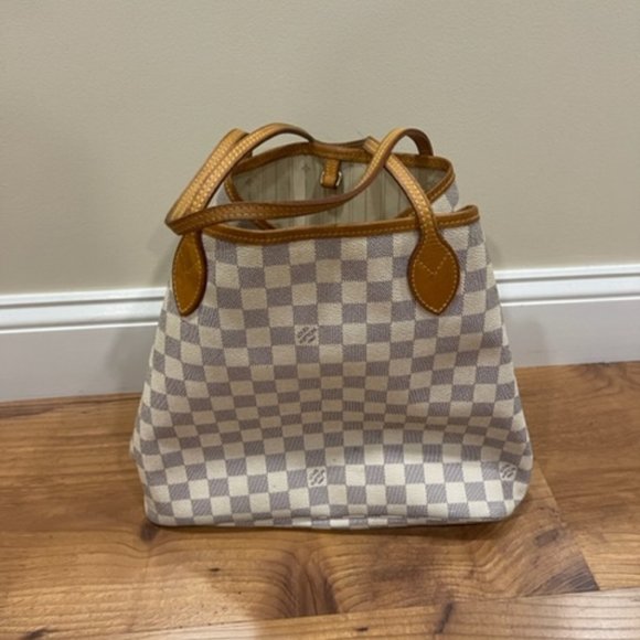 Authentic Louis Vuitton Shoulder Hobo Tote - Picture 1 of 1